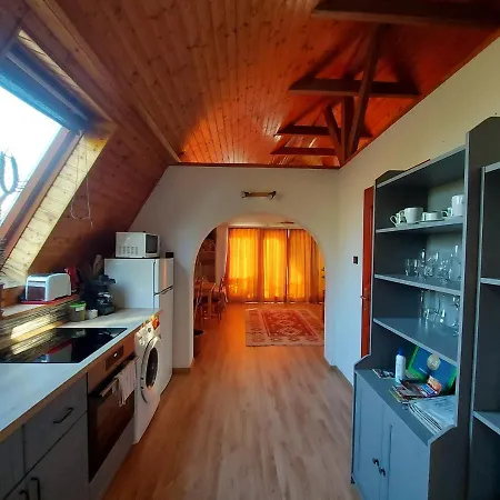 Apartamento Attila-apartman