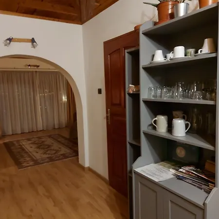 Attila-apartman * Budaors