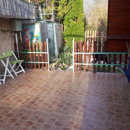 Attila-apartman Apartamento *